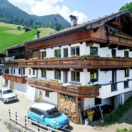 Moderne Uderns